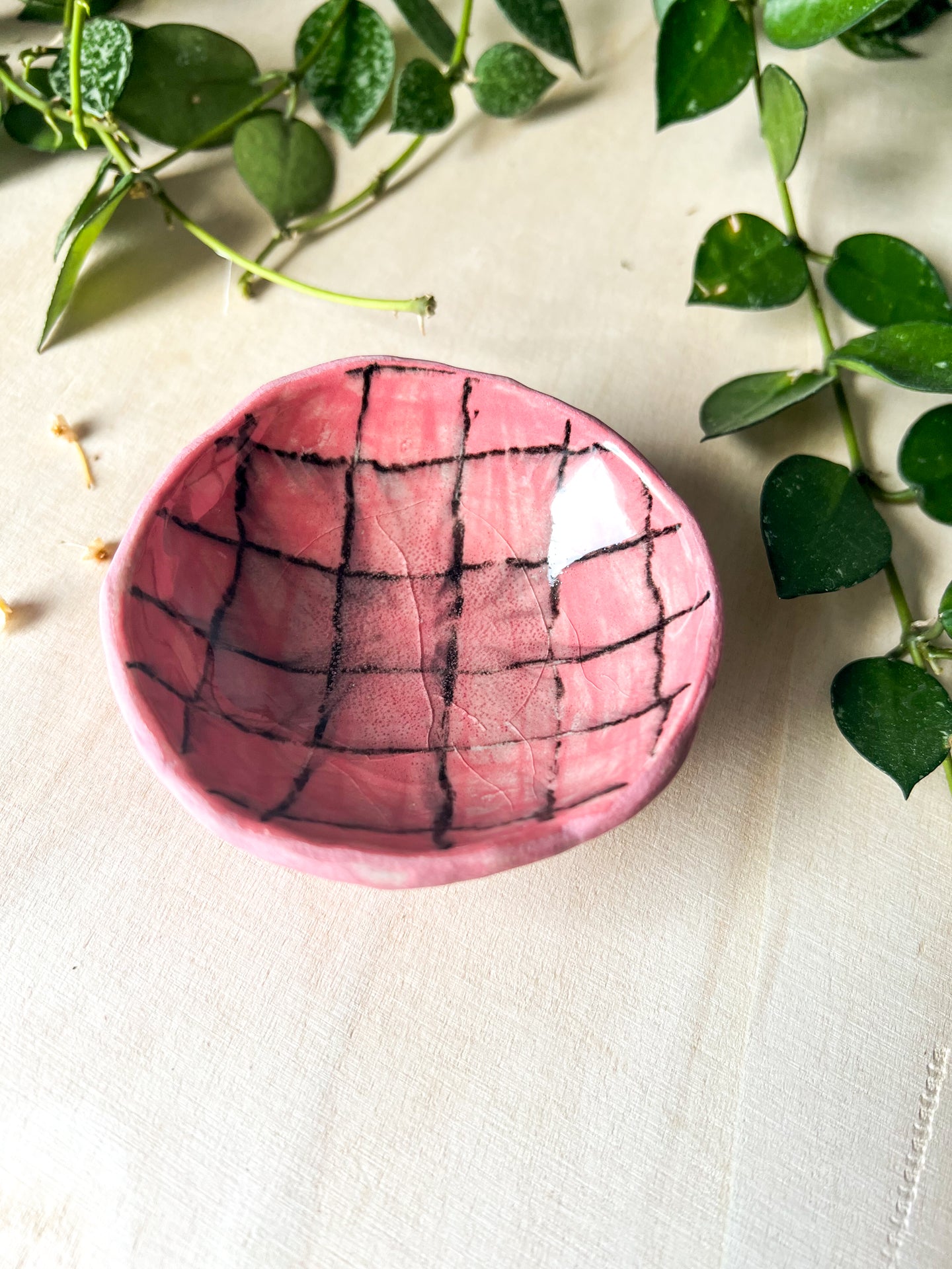 pink grid teensy dish (but bigger)