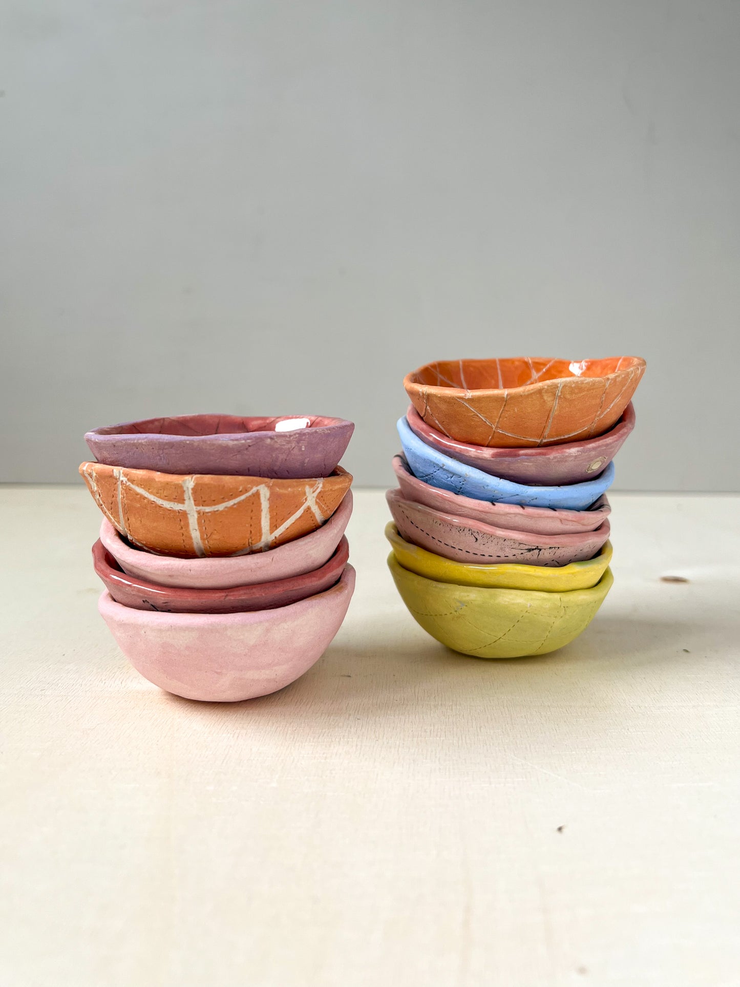 pinky x's teensy dish