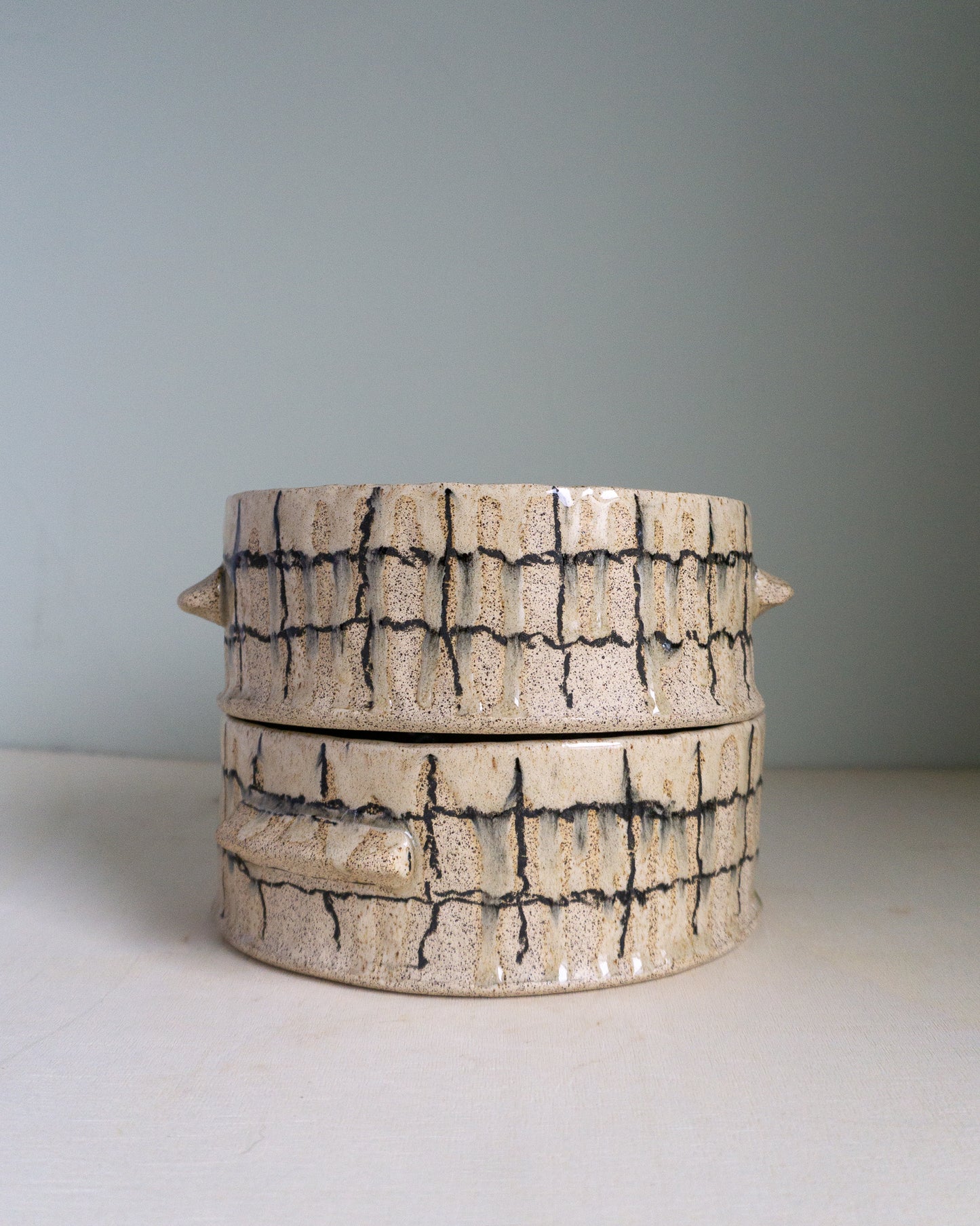 *single only* speckled grid pet bowl set - large